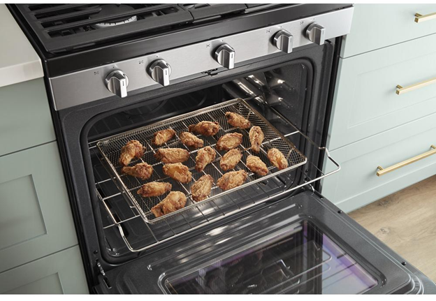 Range with air fry function